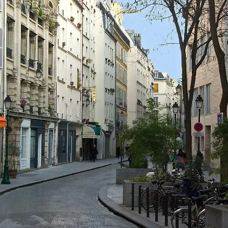 Heart Of Paris, Montorgueil, Charming Duplex Apartment *