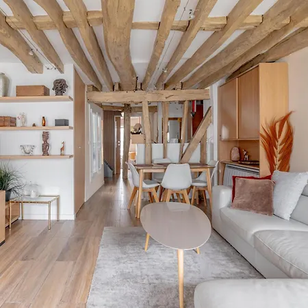 Heart Of Paris, Montorgueil, Charming Duplex Apartment *